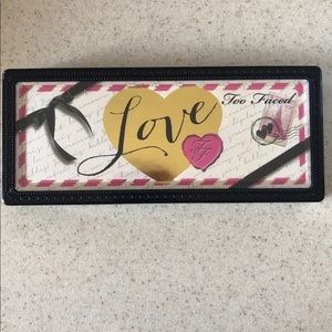 Toofaced eyeshadow pallet